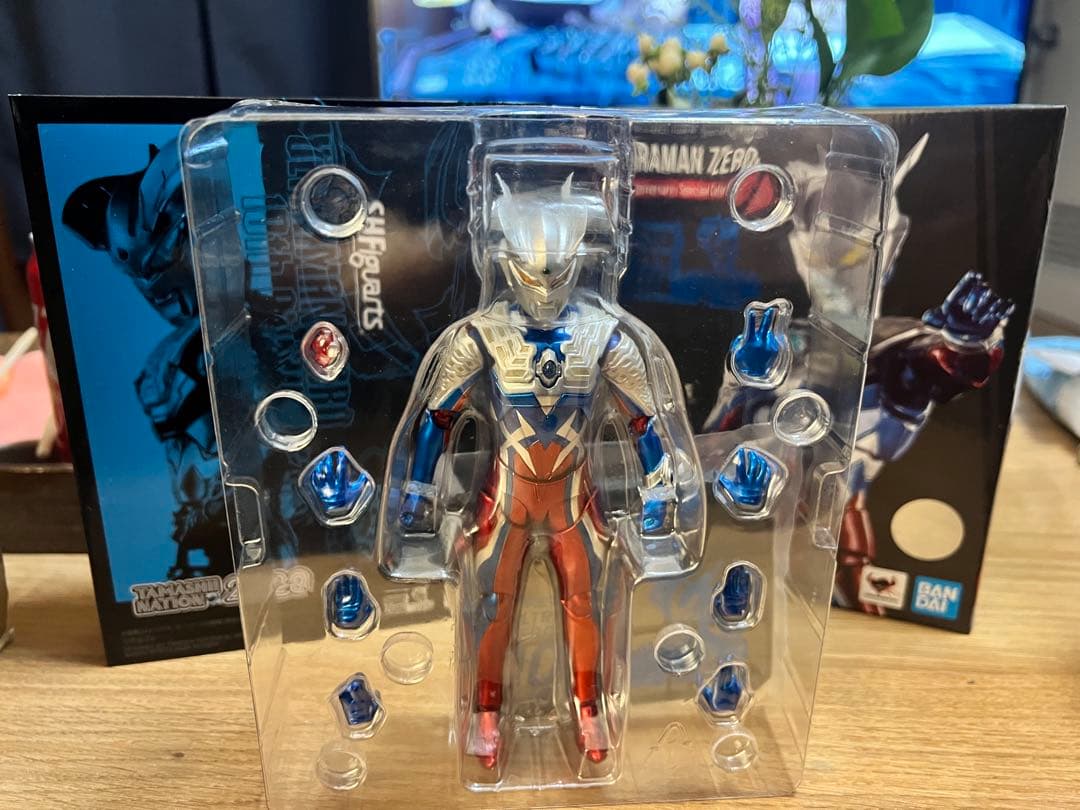 S.H.Figuarts ウルトラマンゼロ 10周年 Special Color