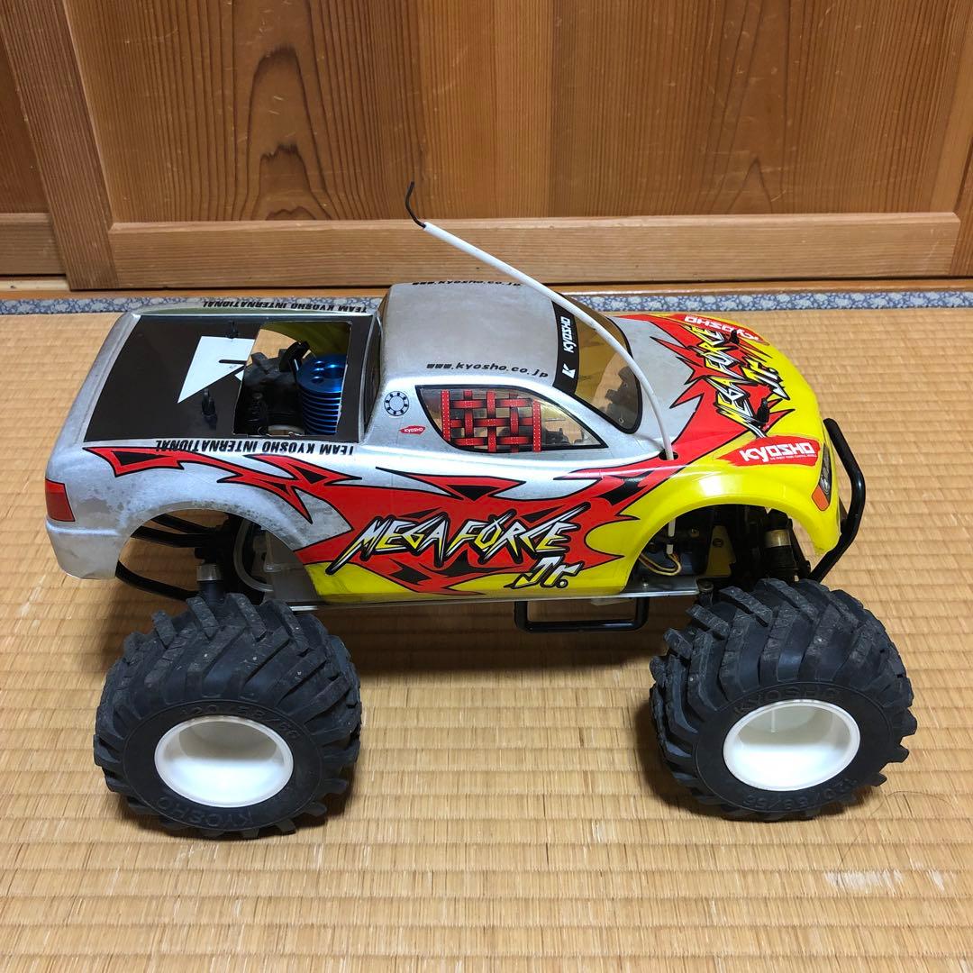 京商ラジコンエンジンカー1/10 メガフォースJr - メルカリ