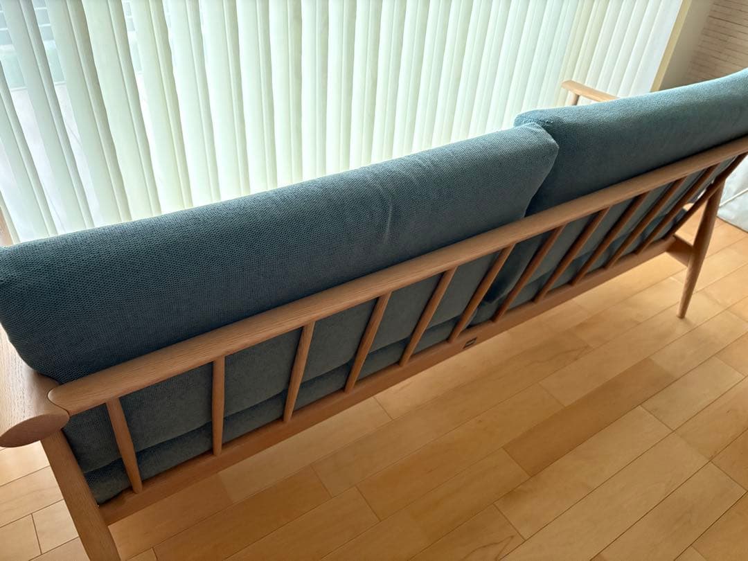 飛騨の家具　日進木工×TWO-ONE STYLE　3人掛けソファ『ブランカ』