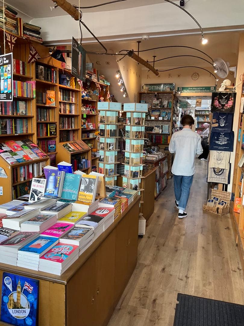 ノッティングヒルの恋人 書店グッツ 赤トートバック - メルカリ