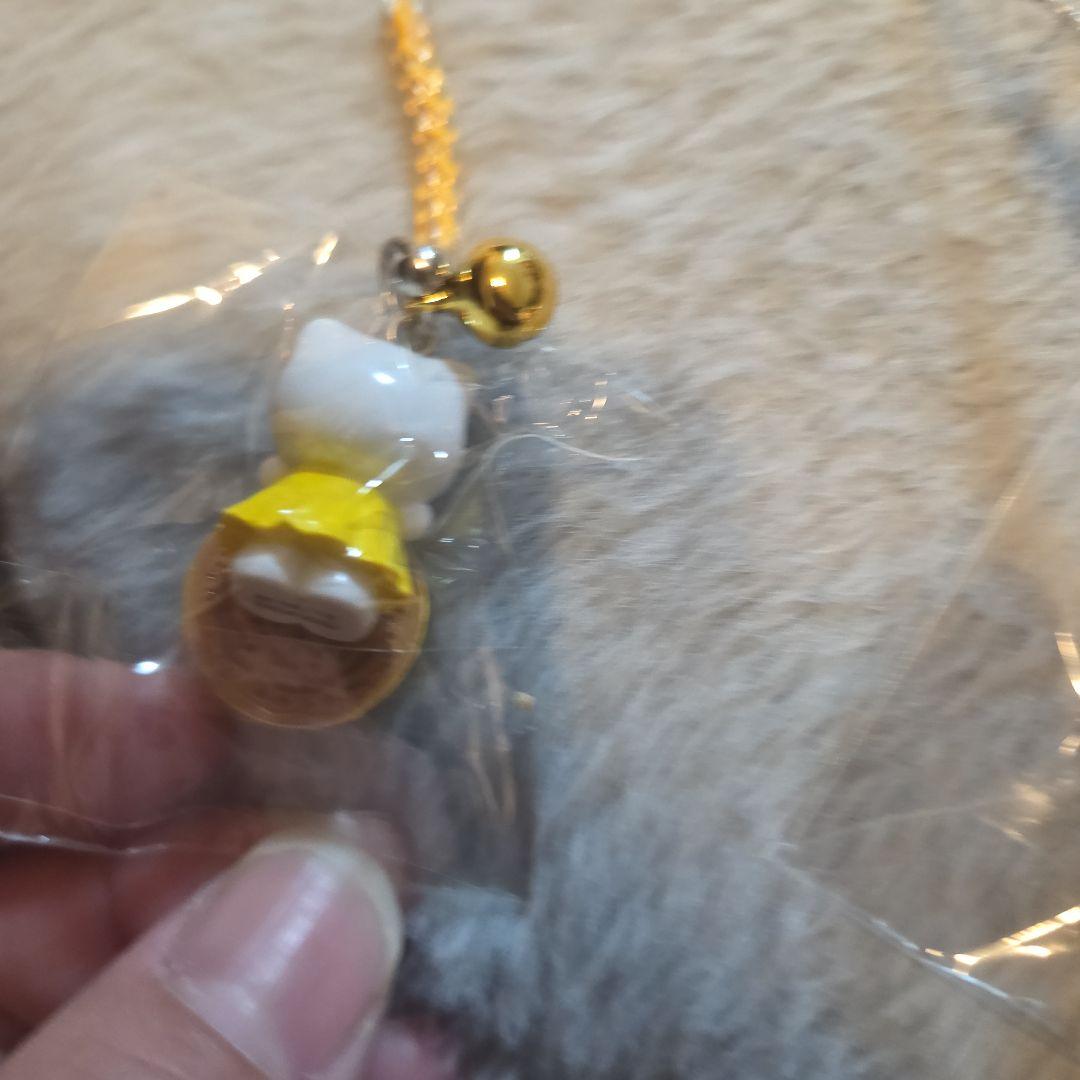 ご当地キティ メロンパンバージョン 3種類 - メルカリ