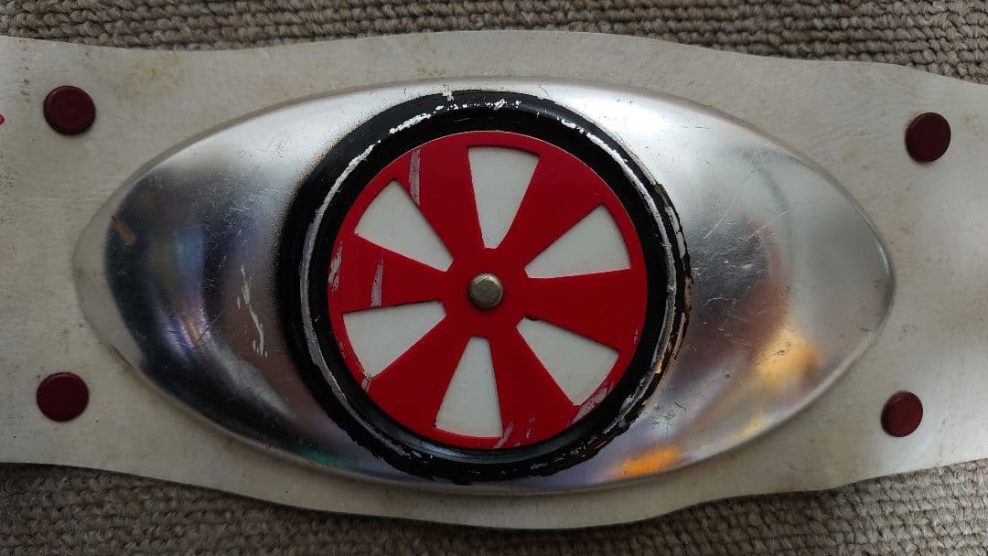 タカトク 変身ベルト 仮面ライダー1号 タイフーン ベルト白 - メルカリ