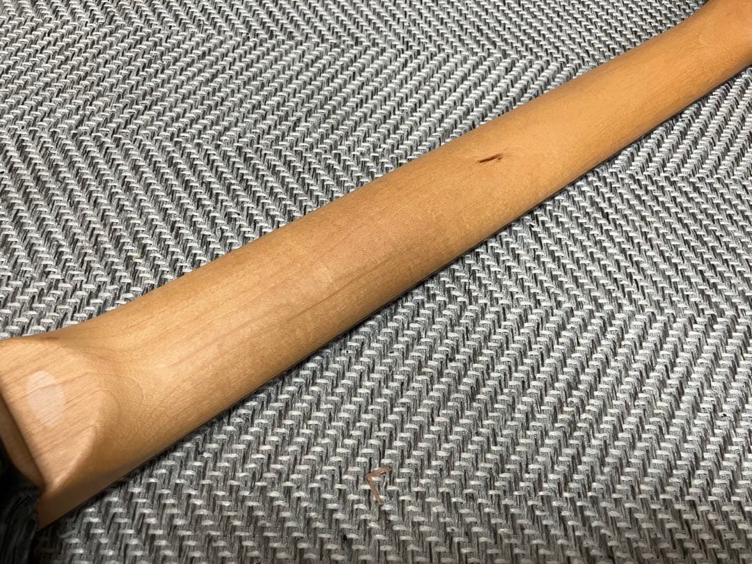 Tiki様専用 エレキギター ストラト 黒ボディ×鼈甲ピックガード - メルカリ