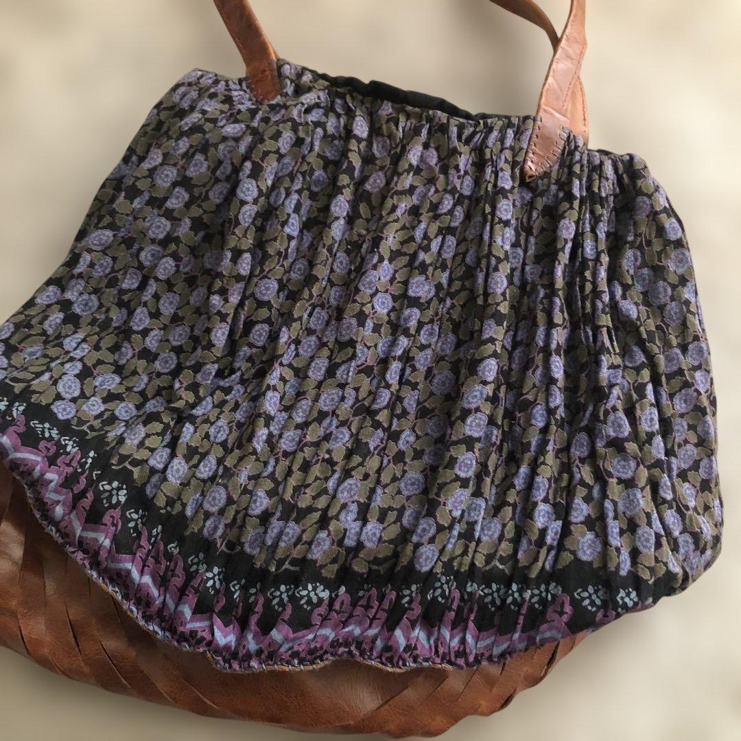 WAFFLISH WAFFLE 小花柄バッグ