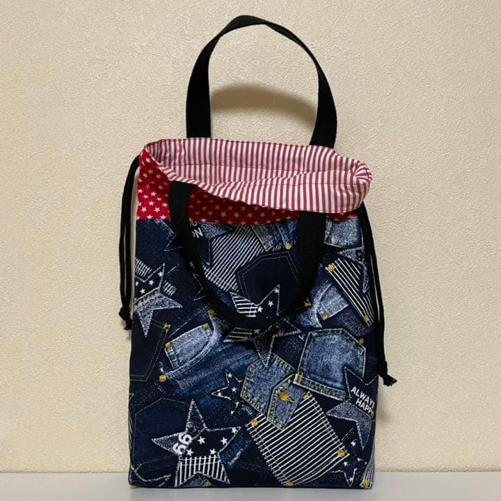 ハンドメイド★キイロストライプ。カラフル昆虫プリント片側紐出し巾着。入園グッズ