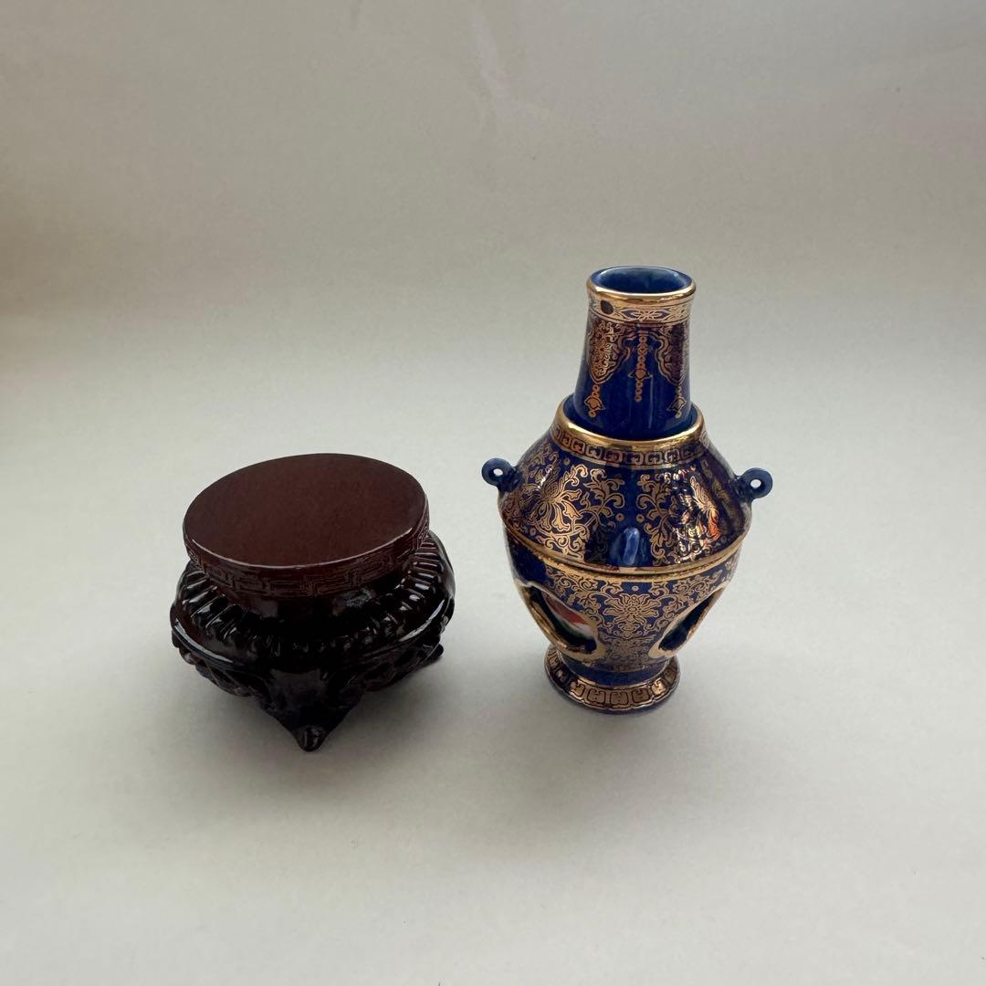 国立故宮博物院　お土産ショップにて購入　ミニ陶磁-霽青游魚転心瓶