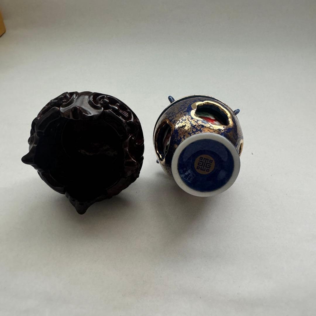 国立故宮博物院　お土産ショップにて購入　ミニ陶磁-霽青游魚転心瓶