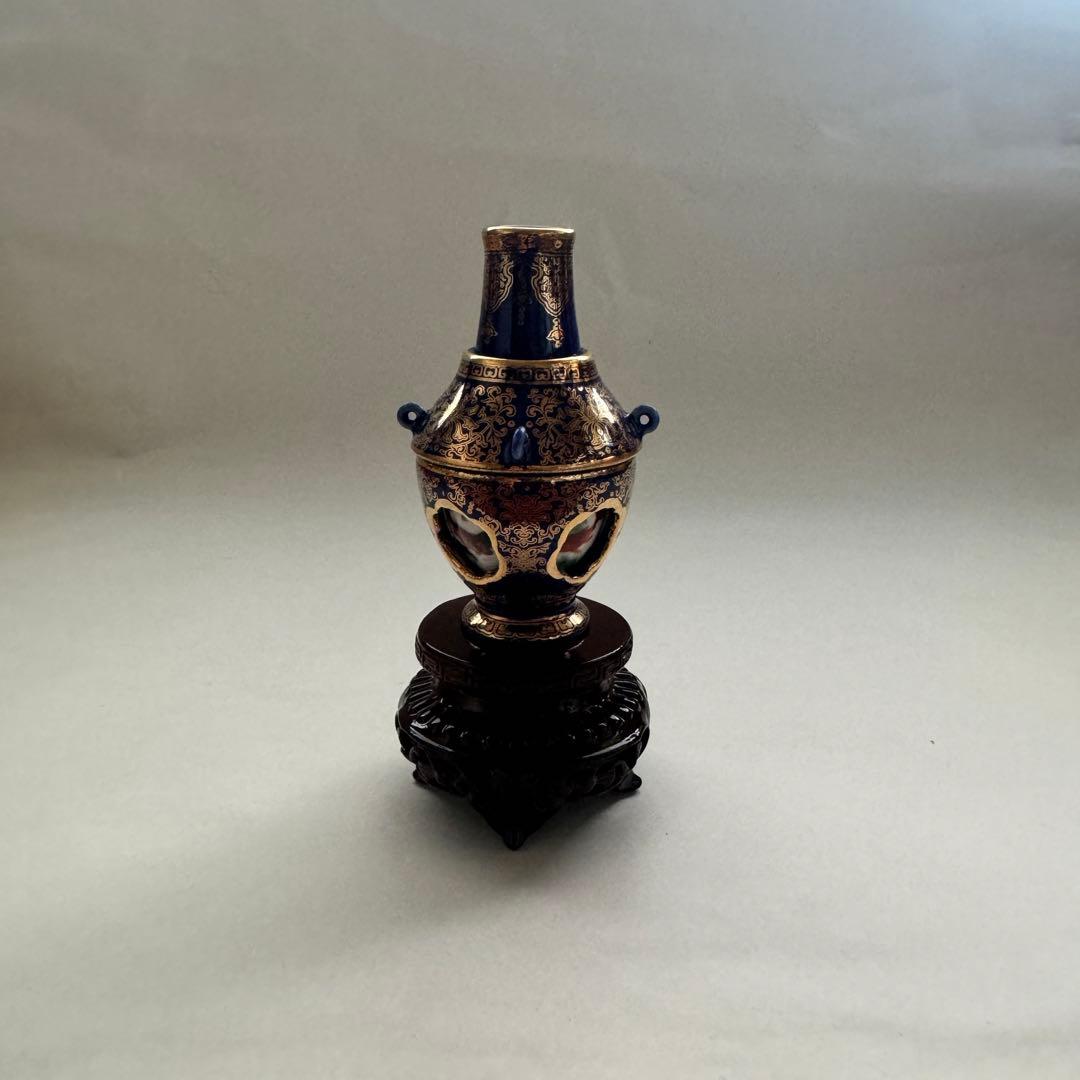 国立故宮博物院　お土産ショップにて購入　ミニ陶磁-霽青游魚転心瓶