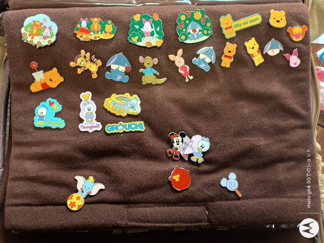 ディズニー ピンバッジ 220点 まとめ売り ピントレード品含む 全体写真無し