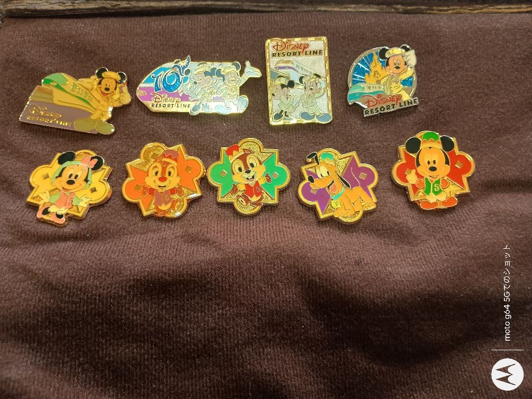 ディズニー ピンバッジ 220点 まとめ売り ピントレード品含む 全体写真無し