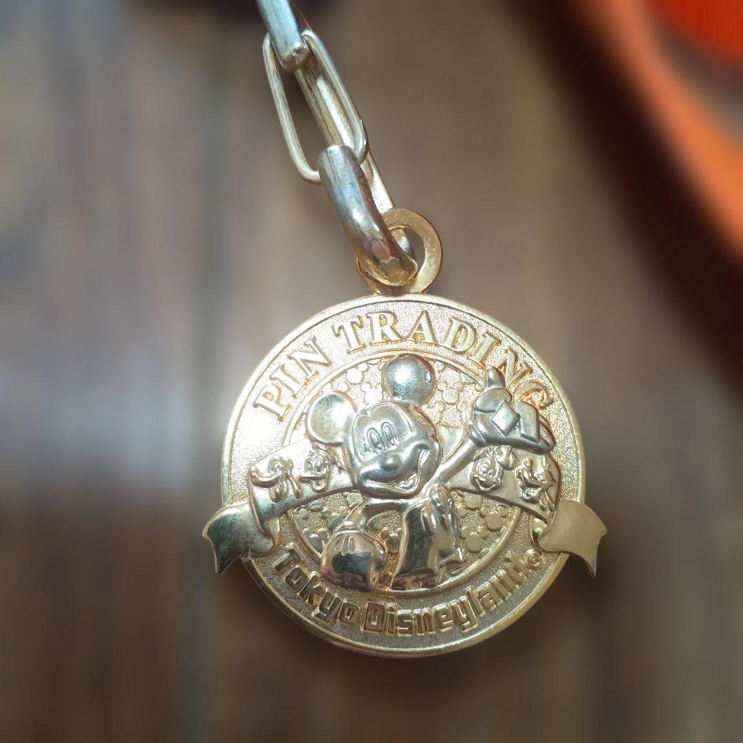 ディズニー ピンバッジ 220点 まとめ売り ピントレード品含む 全体写真無し