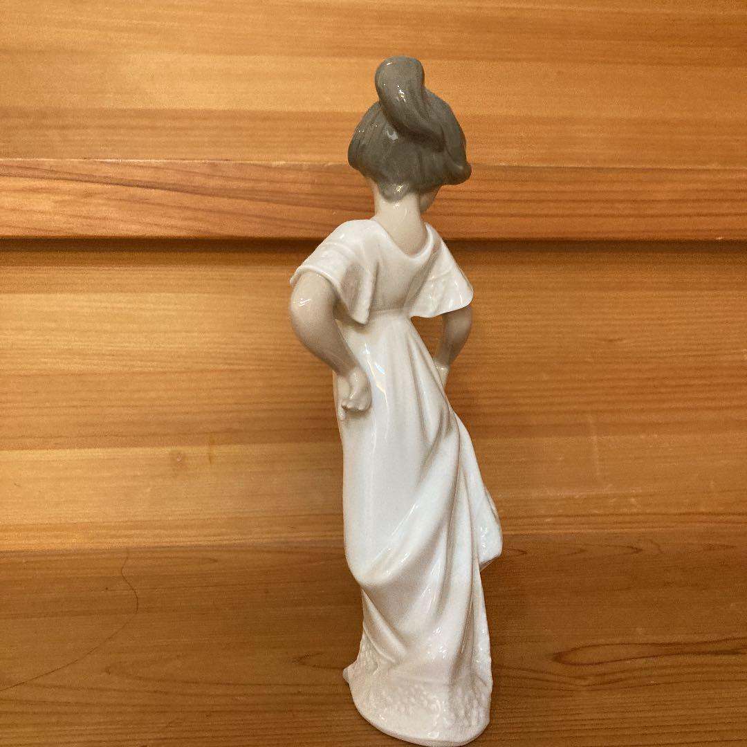 リヤドロ正規品22㎝