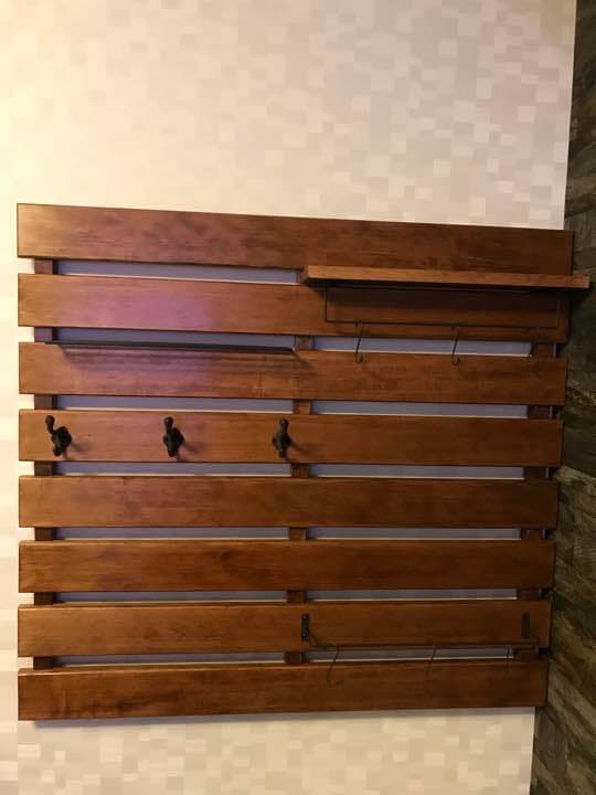 すのこ型壁掛けウォールシェルフ