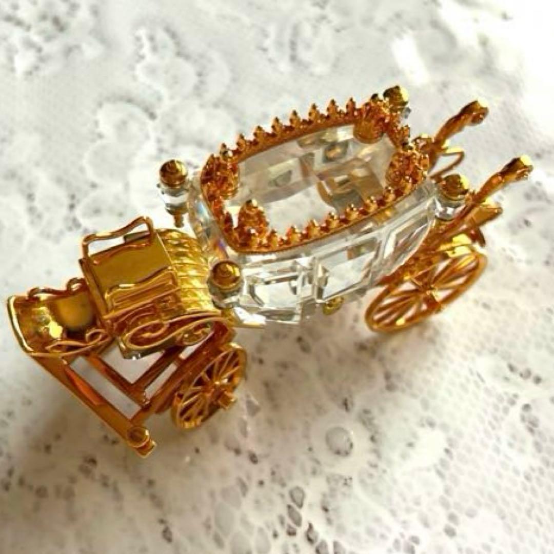 〜SWAROVSKI スワロフスキー 置物 馬車〜