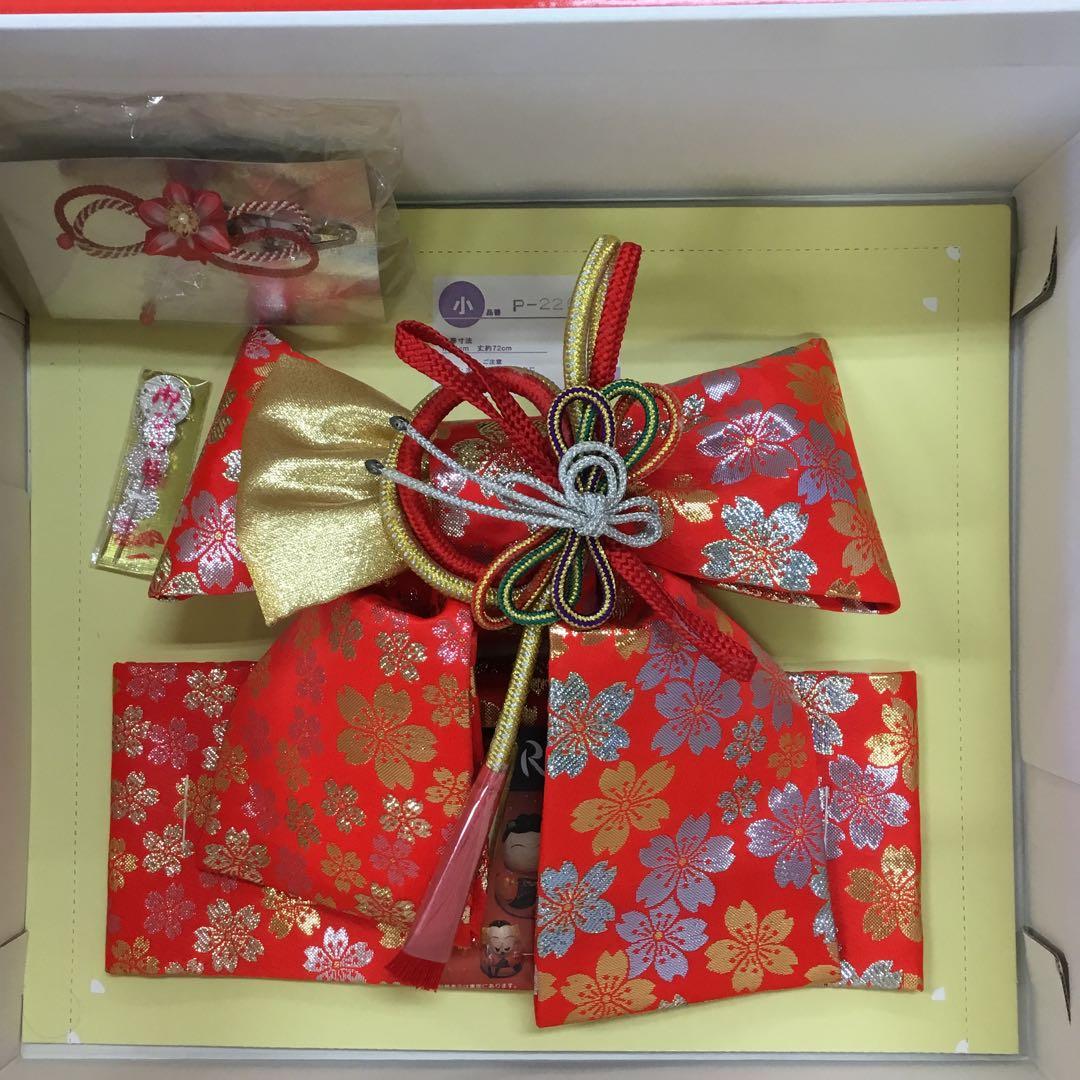 【新品未使用】3歳七五三衣装セット 赤と金　ポリエステル　9点セット