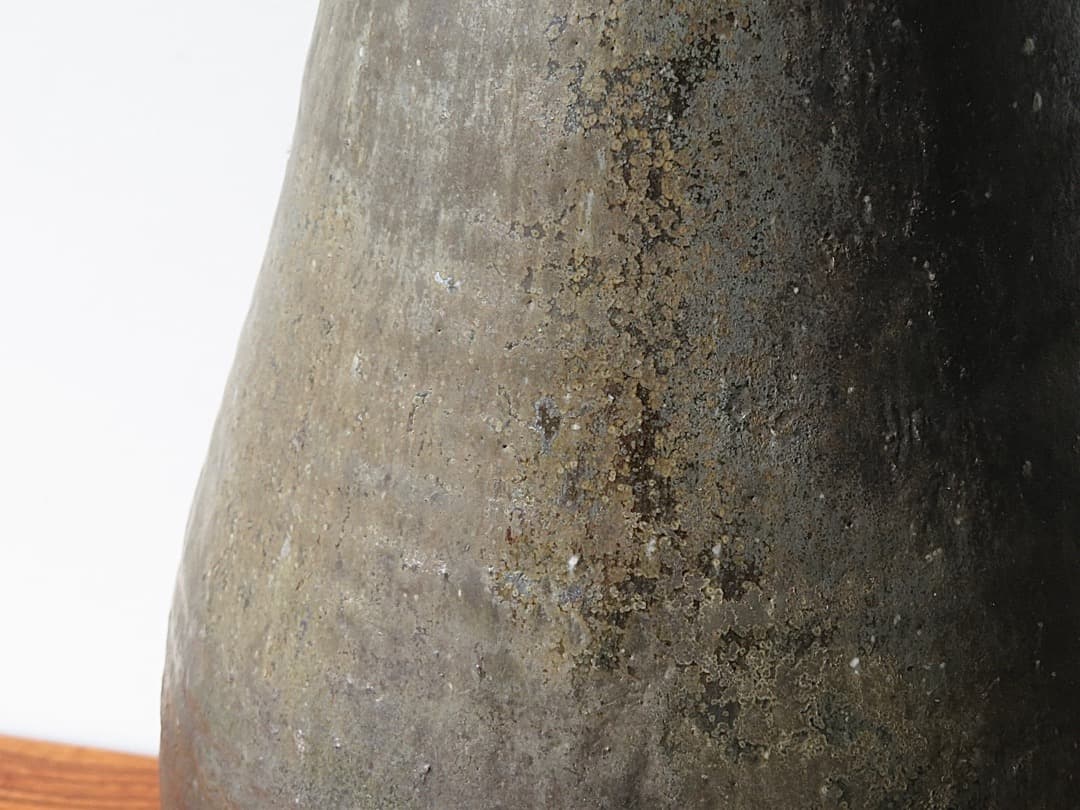 【期間限定値下】青娥窯　松元洋一作⑥　『自然釉花入』　穴窯焼成