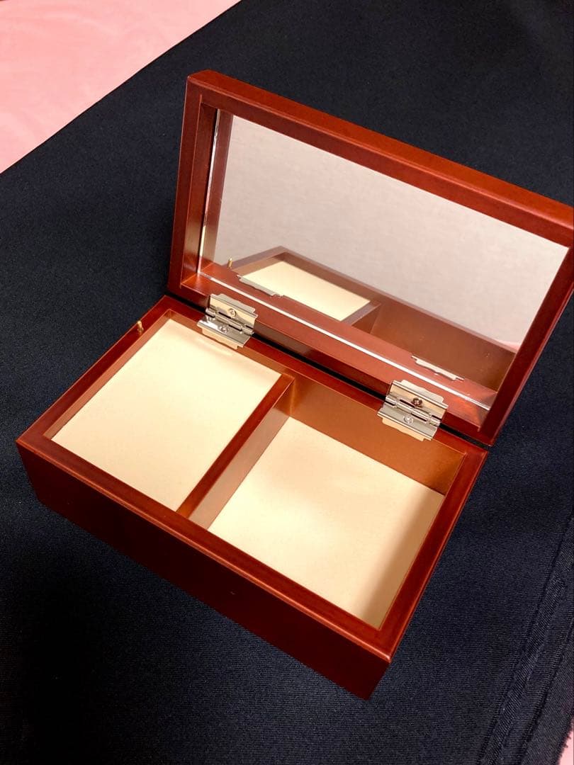 新品☆雙葉学園☆校章エンブレムデザイン☆校歌オルゴールボックス☆アンティーク☆