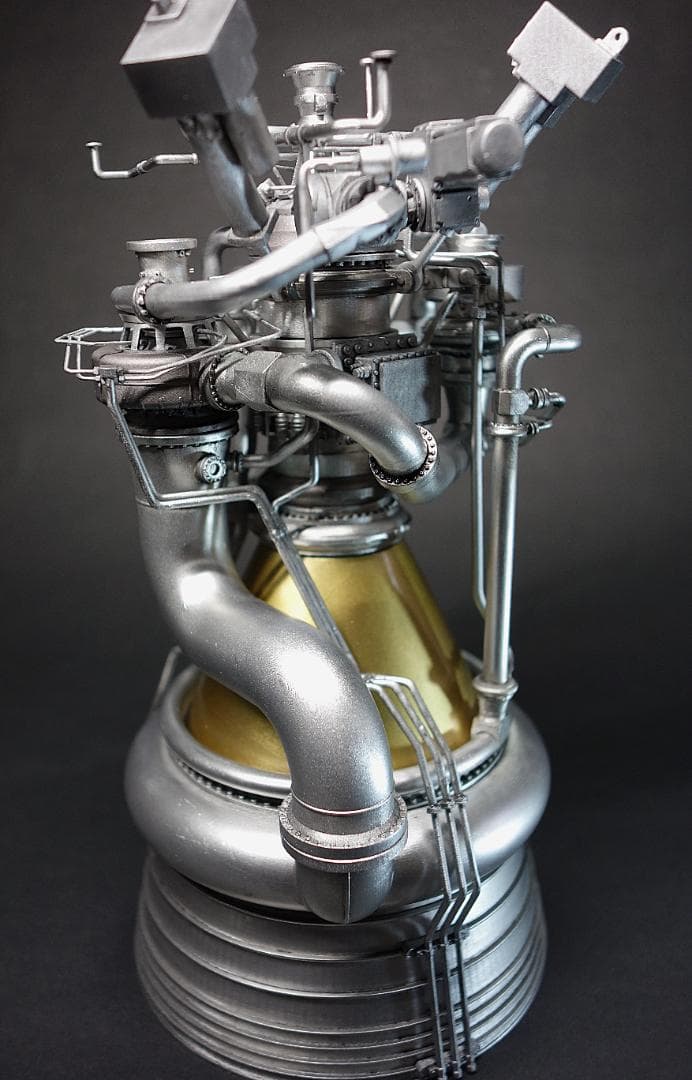 JAXA LE-9 ロケットエンジンモデル完成品 - メルカリ