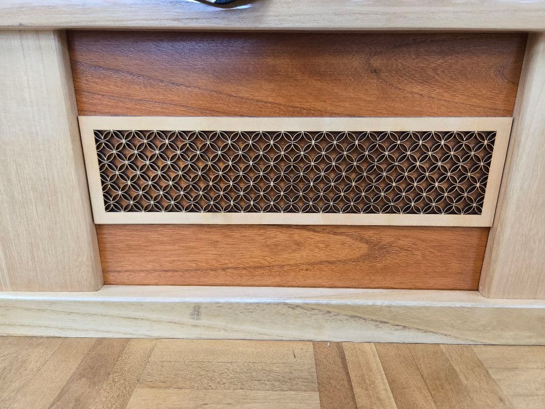 【展示品限り】五月人形　兜　上杉謙信　収納飾り　子供着用可　※閉店セール　S30