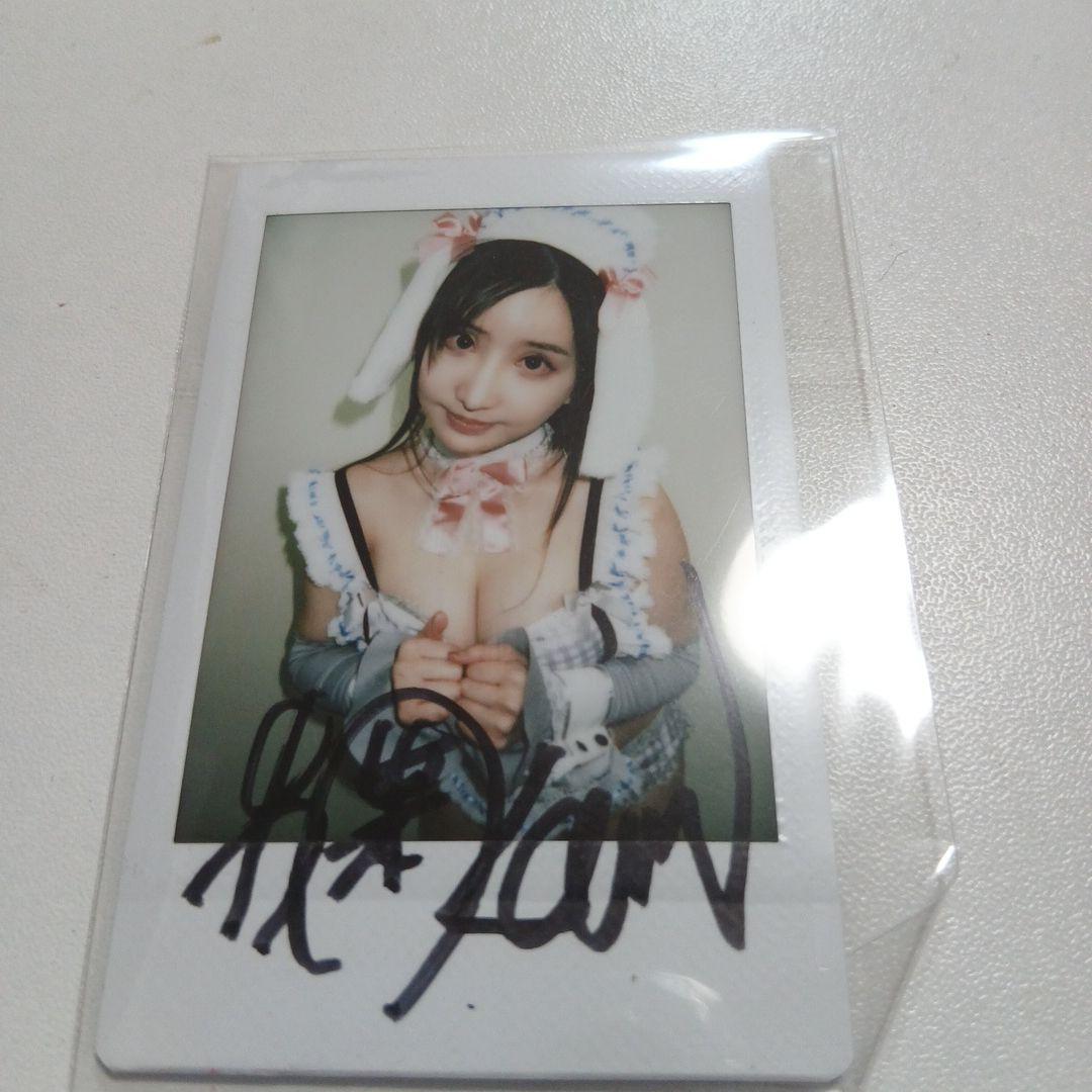 楪カレン サイン入りチェキ - メルカリ