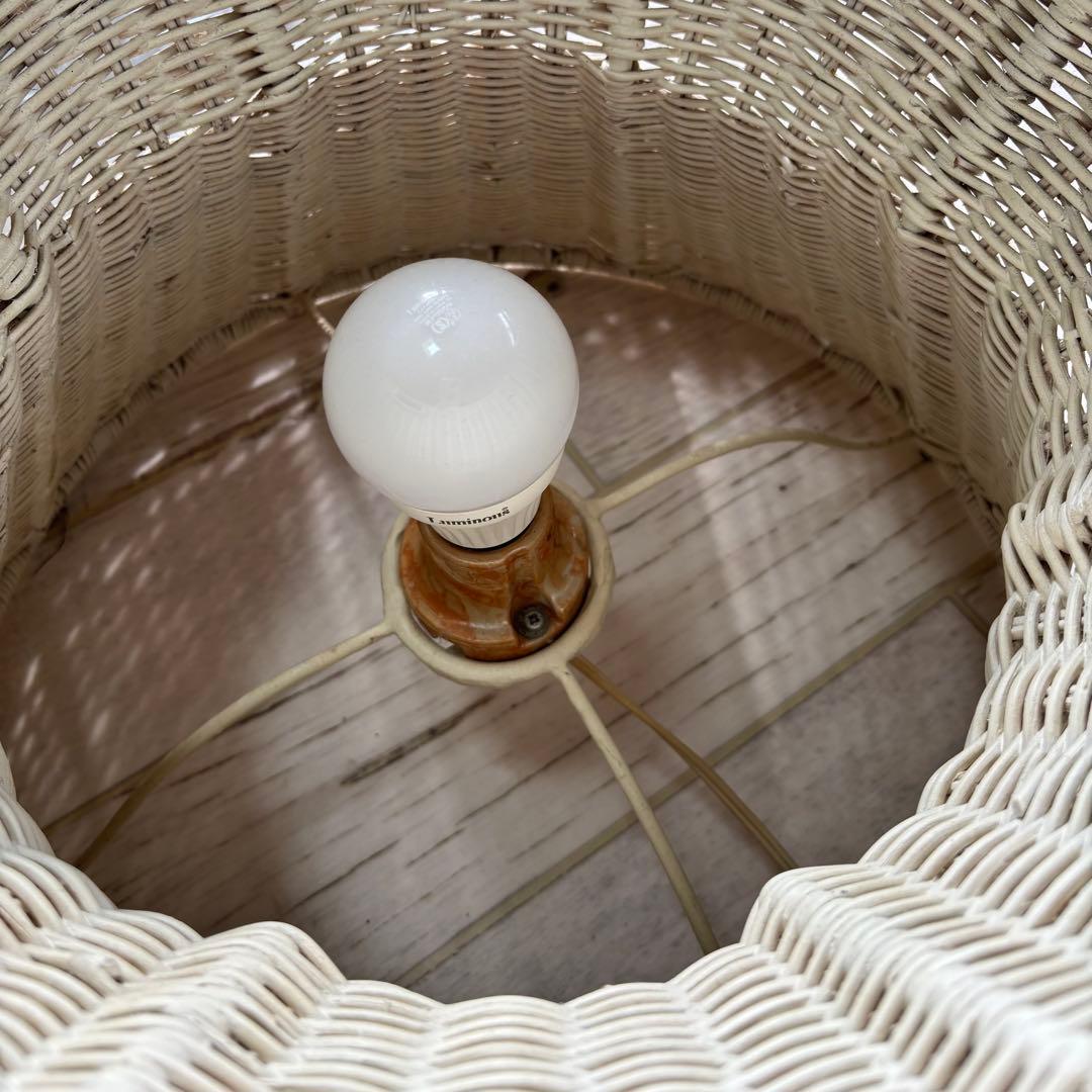 シェル ラタンテーブル　希少　アンティーク　サイドテーブル