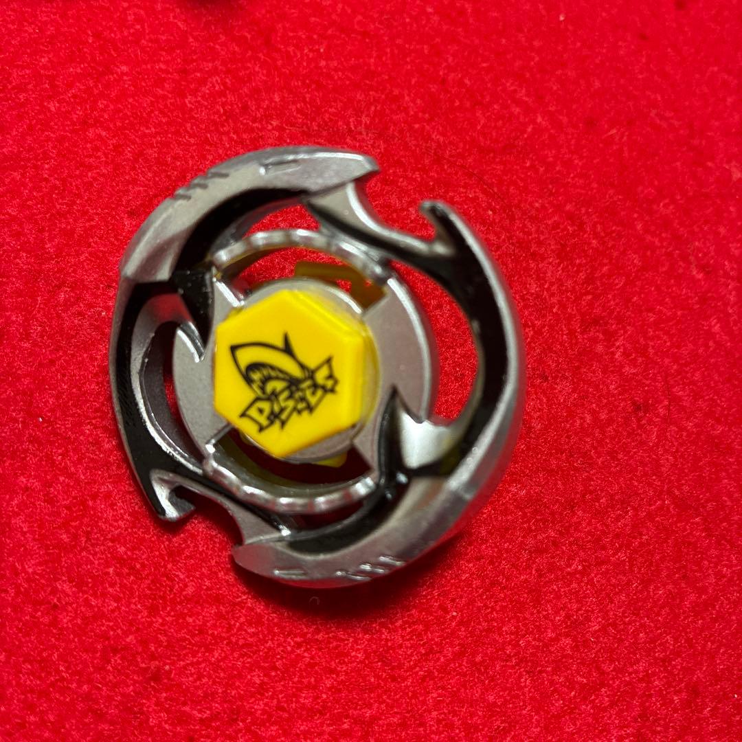 メタルファイトベイブレード　セット5種プラスおまけ