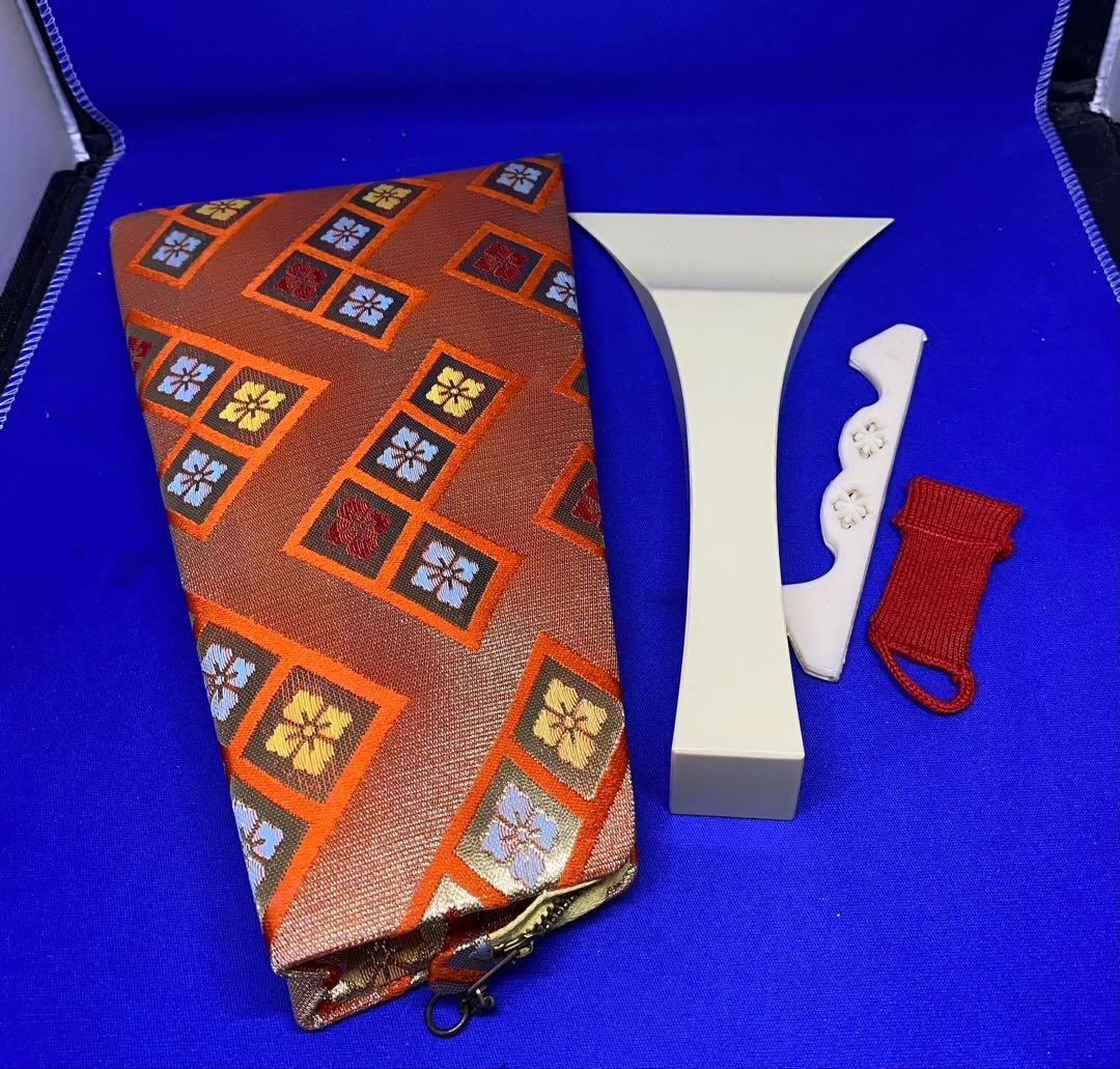 *2300 大正琴　13弦　琴柱　カバー付き