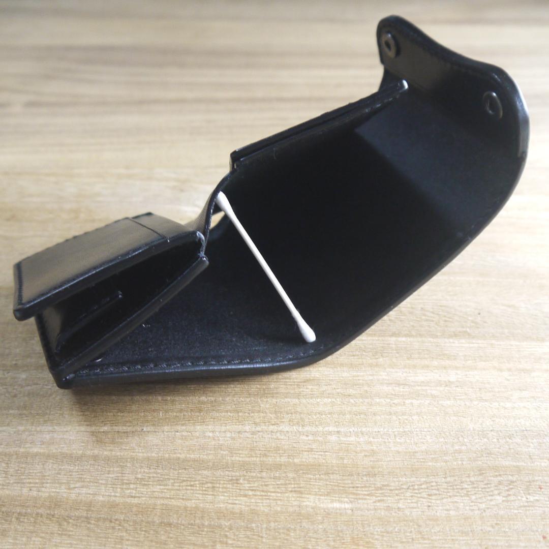 UKブライドルレザー　セドウィック社　コンパクトウォレット　三つ折り　こげ茶/黒