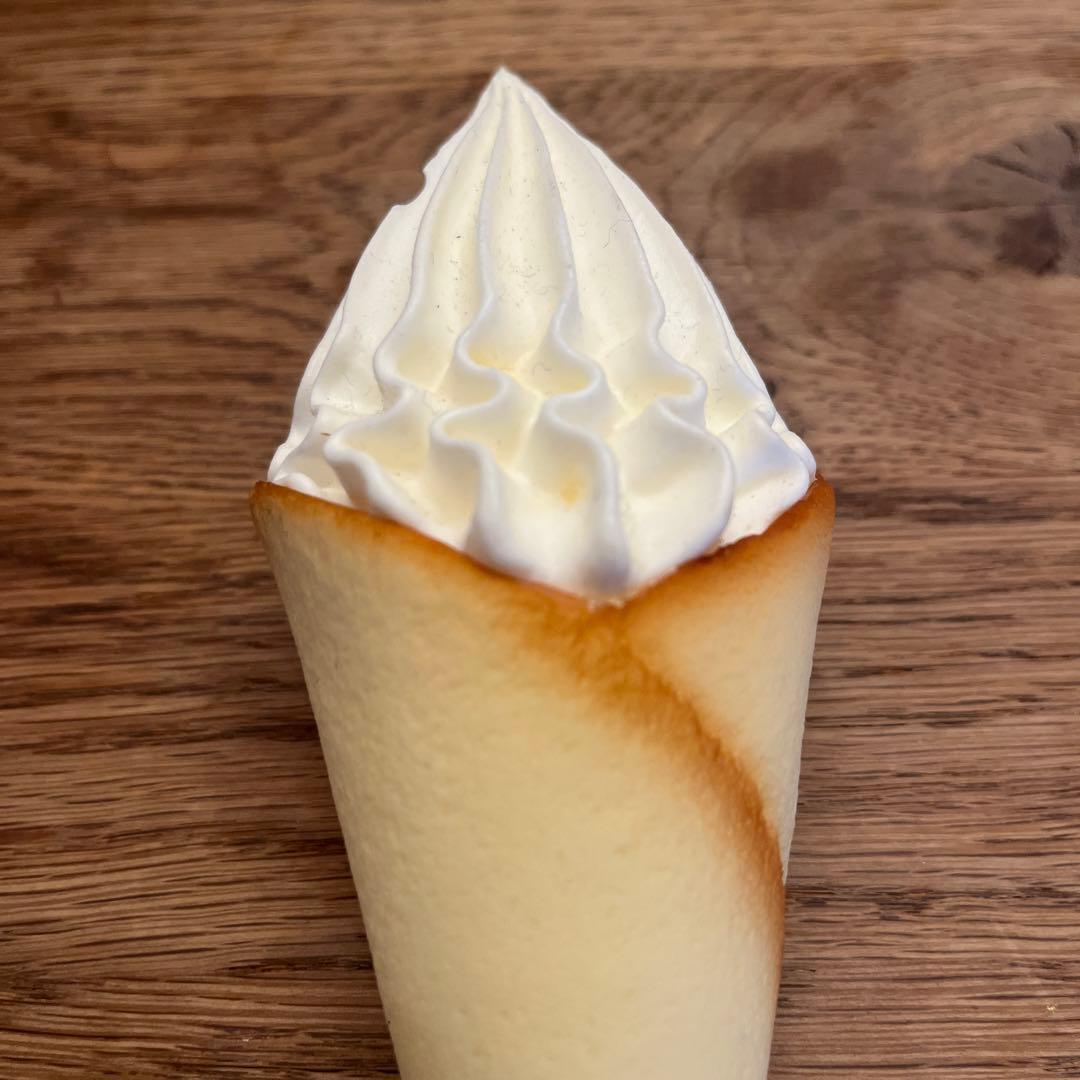 クレミア　ミニソフトクリーム置物