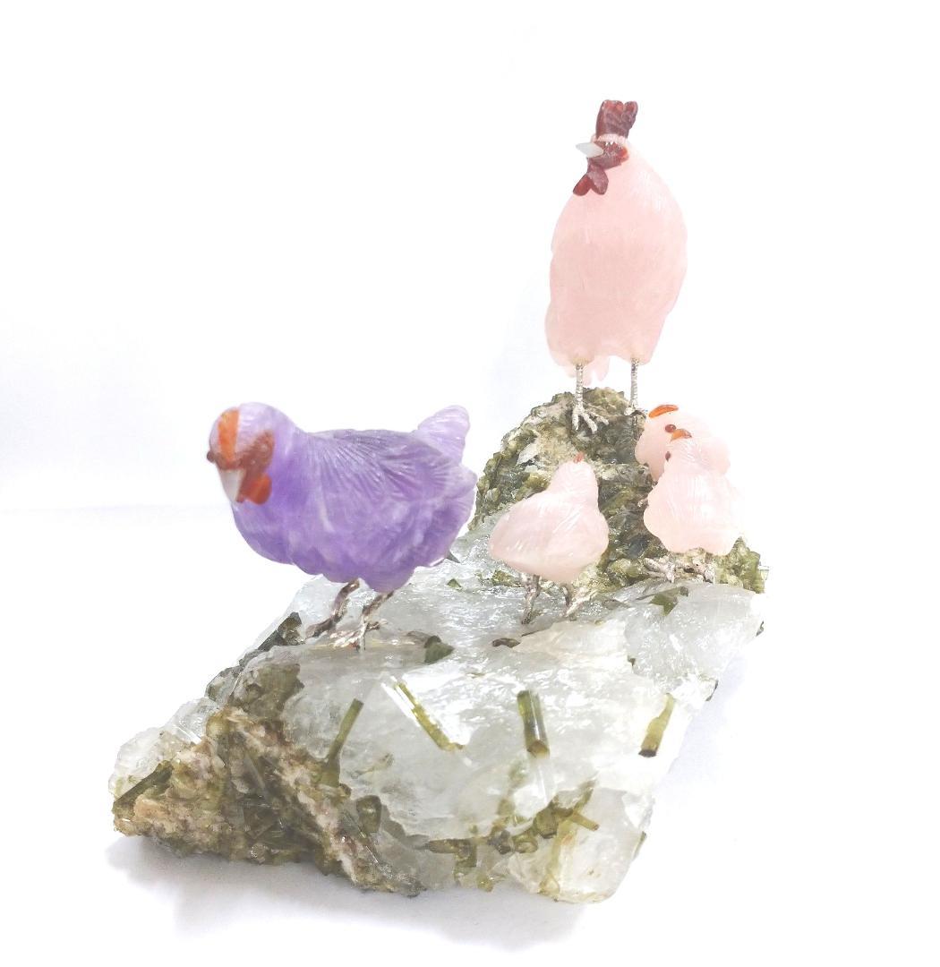 【開運】縁起　彫刻　癒し　親子鶏　甲州水晶貴石細工　インテリア　置物