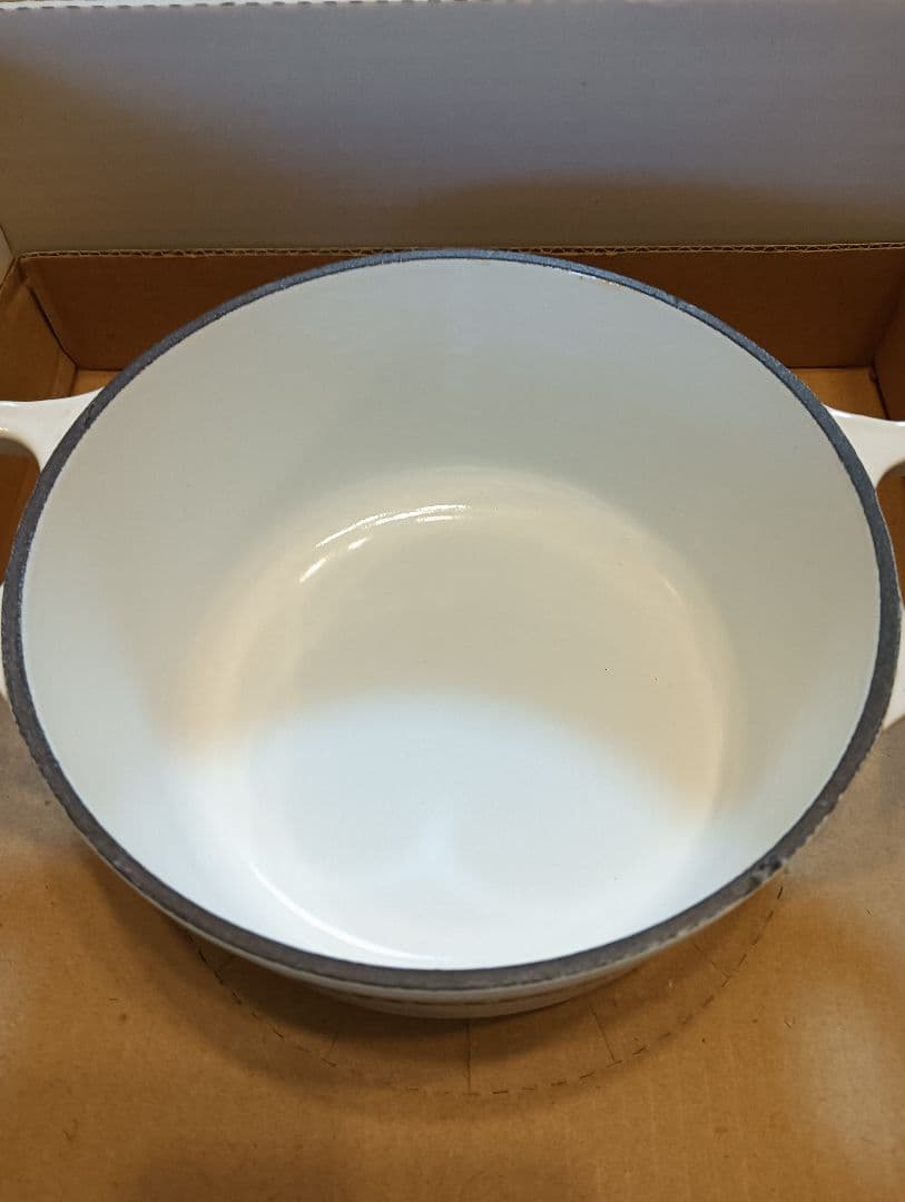 LE CREUSET Cocotte Ronde 16cm ホワイト