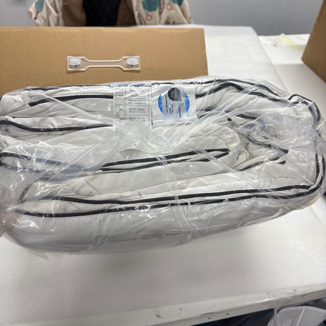 02新品未開封　羽毛布団　190x210cm ダブル　掛け布団　100％羽毛