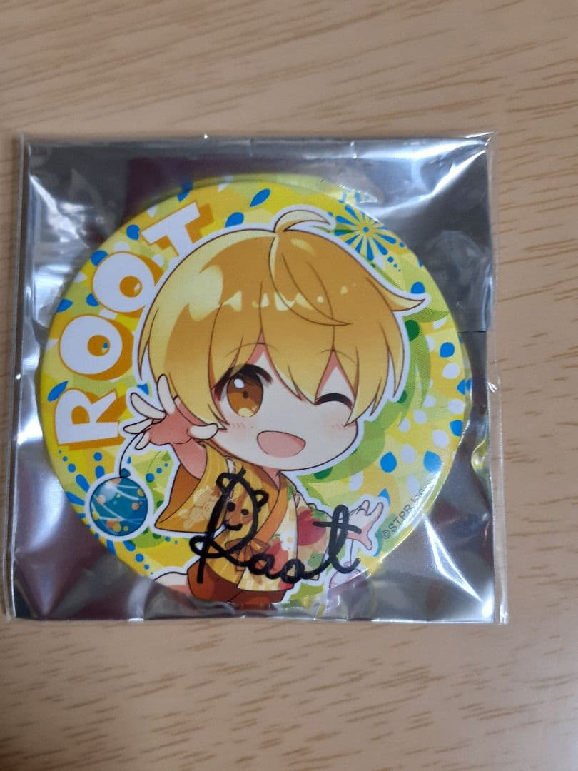 すとぷり るぅと 缶バッジ サイン入り - メルカリ