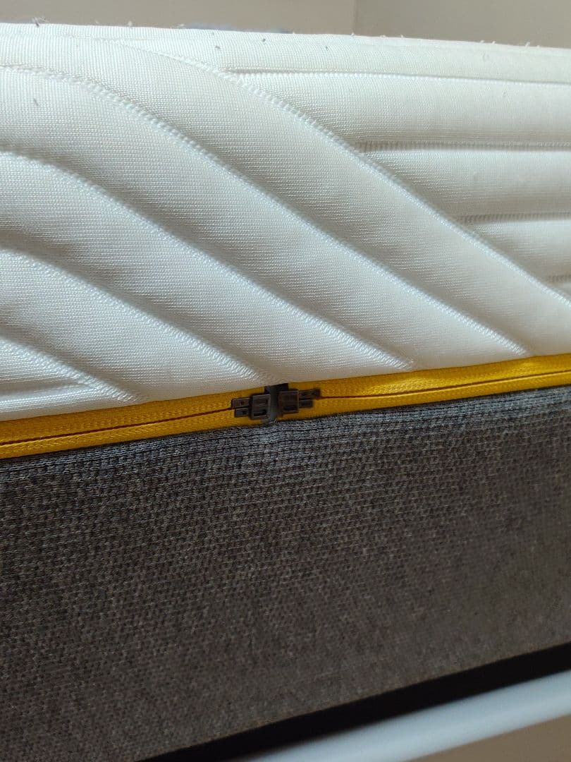 【美品】テンピュール センセーションリュクス 30 セミダブル マットレス