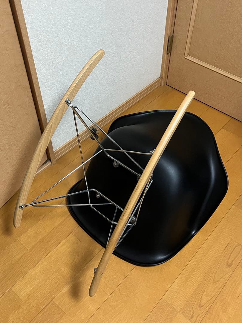 【RF】イームズロッキングアームシェルチェア　リプロダクト　ジェネリック