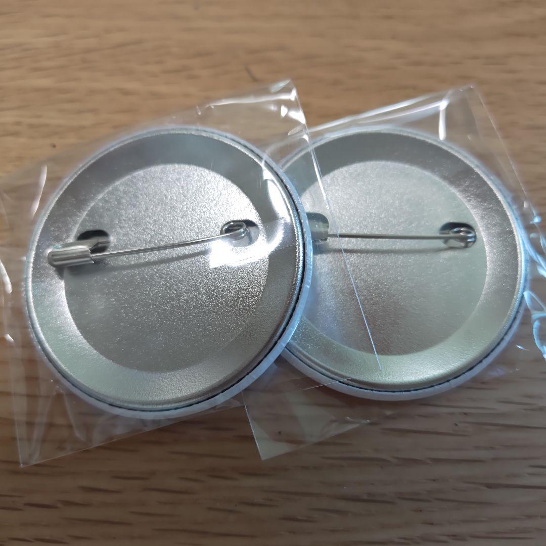 鳥山明 缶バッチ 非売品 - メルカリ