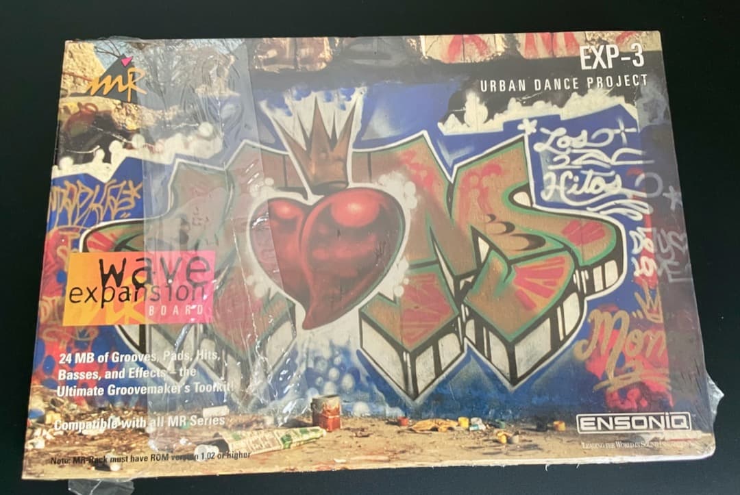 ENSONIQ MR-Rack 別売SoundROM 2個インストール済