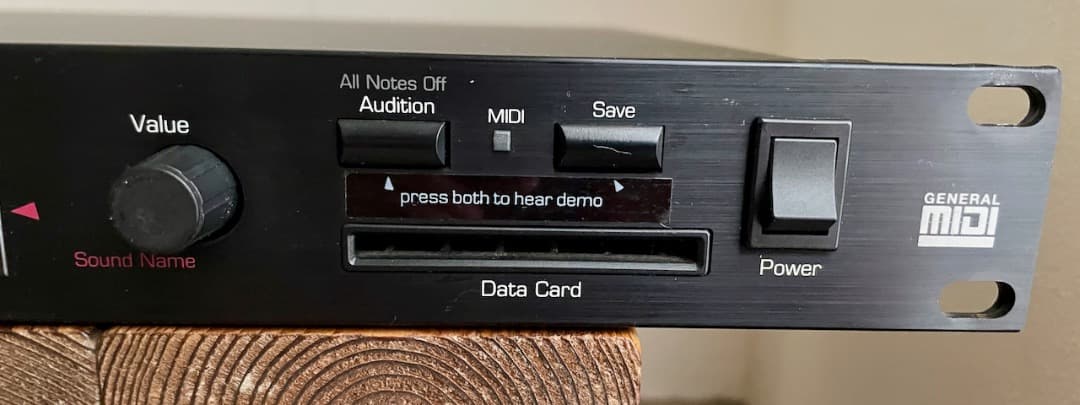 ENSONIQ MR-Rack 別売SoundROM 2個インストール済