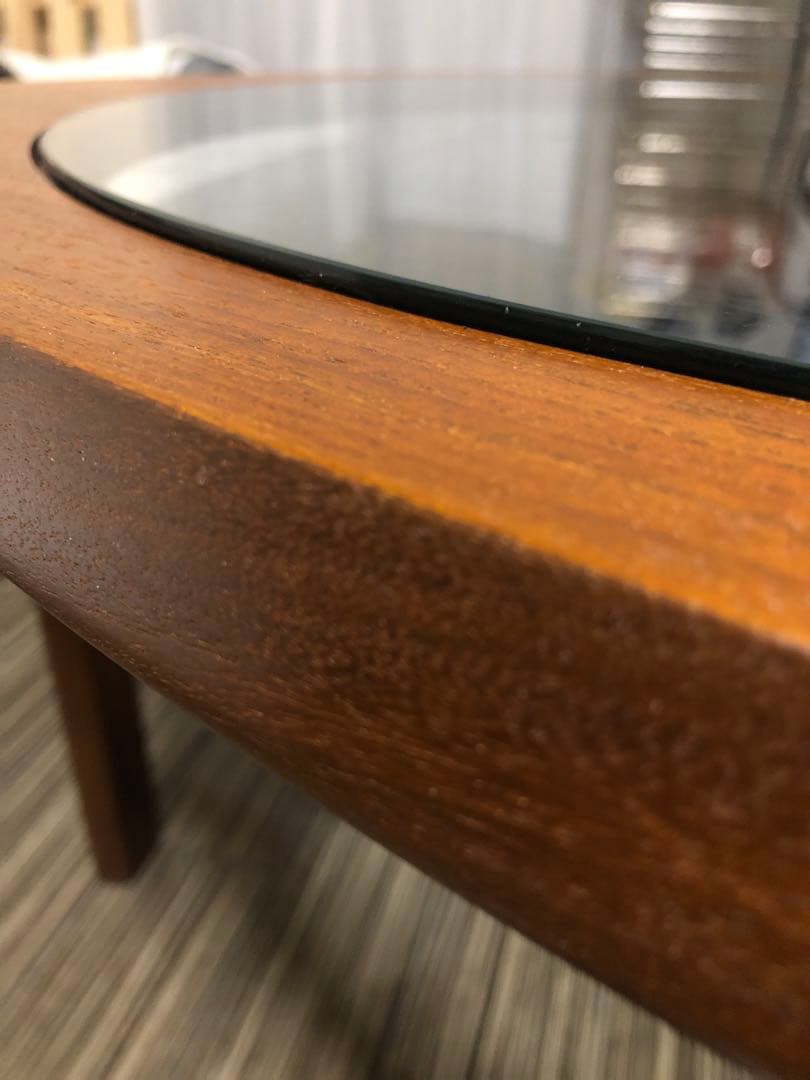 ガラス天板センターテーブル