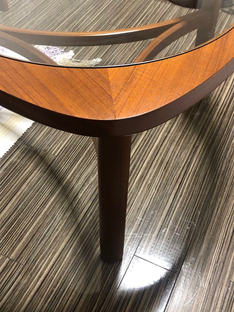 ガラス天板センターテーブル