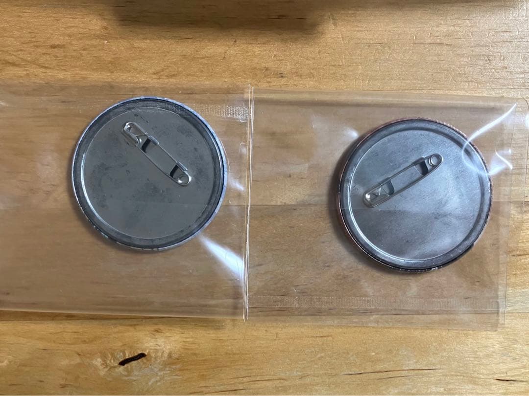 文スト 文豪ストレイドッグス 缶バッジ 郵便局 太宰治 中原中也 - メルカリ