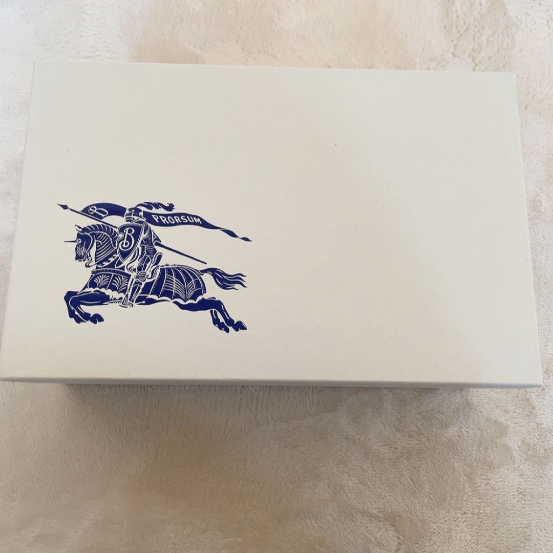 新品未使用】Burberry湯たんぽ 箱付き - メルカリ