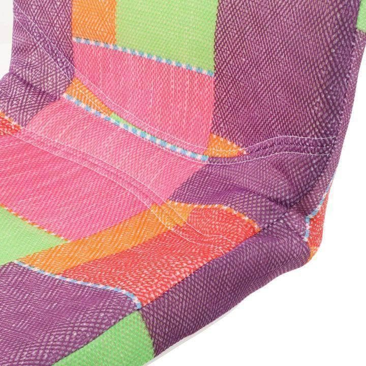 快適な座姿勢に自然に導く　バランスサポート　クッション“ピント”　レッド