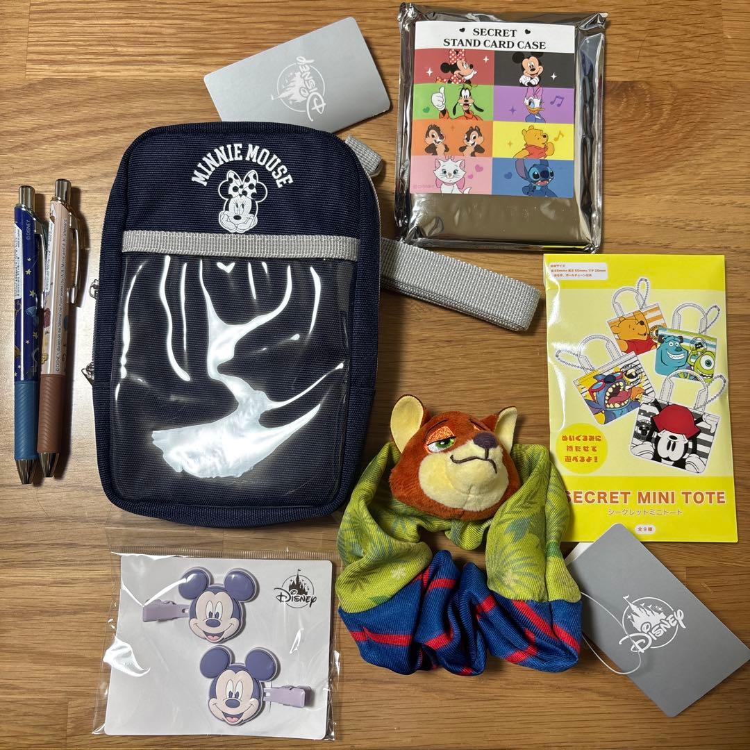 ディズニーストア ラッキーバッグ 2026 福袋 - メルカリ