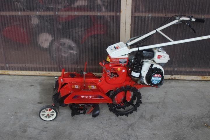 管理機・耕運機　ヤンマー　HK3　二輪　溝切り　うね立てに　土あげ　A9040