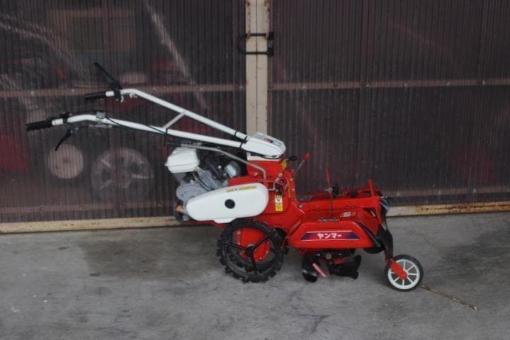 管理機・耕運機　ヤンマー　HK3　二輪　溝切り　うね立てに　土あげ　A9040