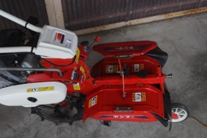 管理機・耕運機　ヤンマー　HK3　二輪　溝切り　うね立てに　土あげ　A9040