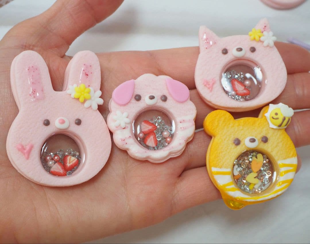 sale　《ヘアゴム》いちごくまシャカシャカクッキー　フェイクスイーツ