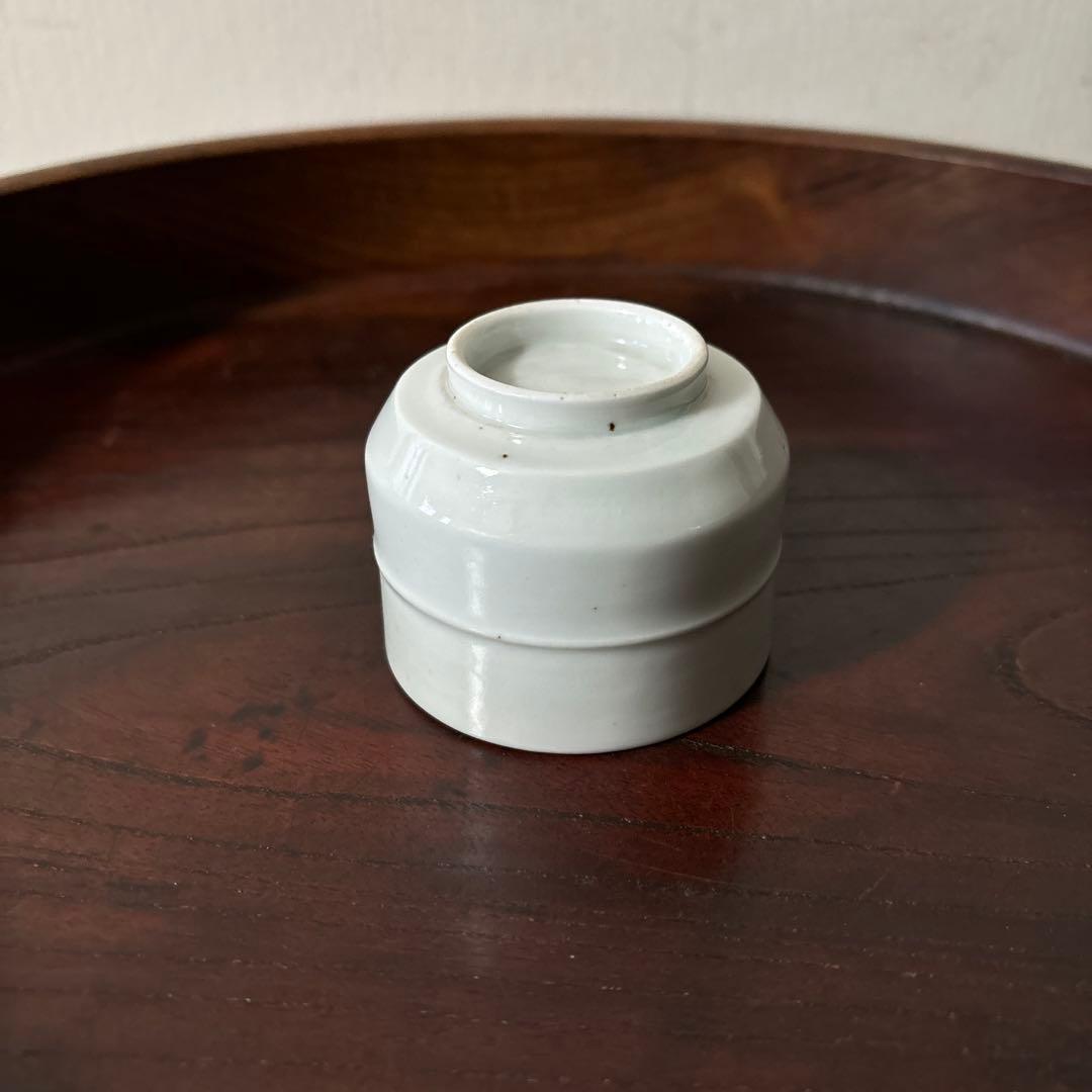 古伊万里　薩摩平佐　白磁ぐい呑み　江戸時代　アンティーク　料治熊太　秦秀雄　李朝