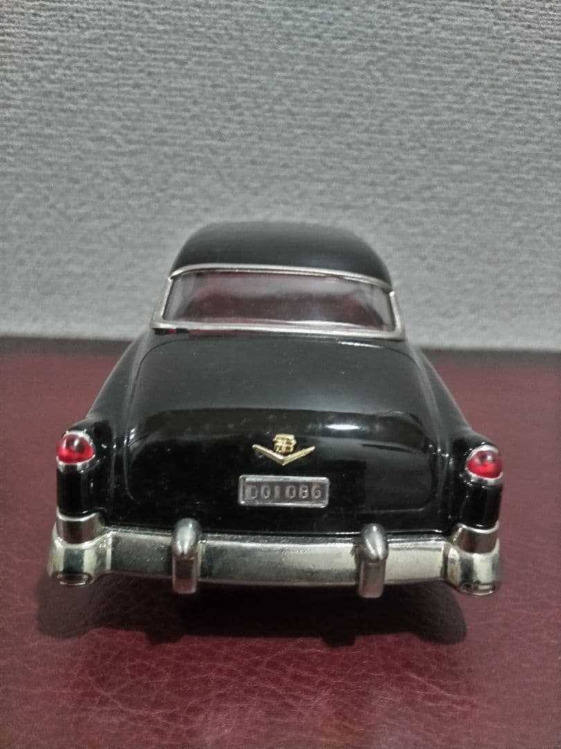 Fifties Cadillac 50' sセダンキャディラック モデルカー黒